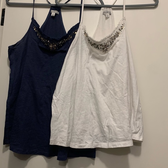 2 AE Tanks with jewels XL American Eagle - Picture 6 of 6